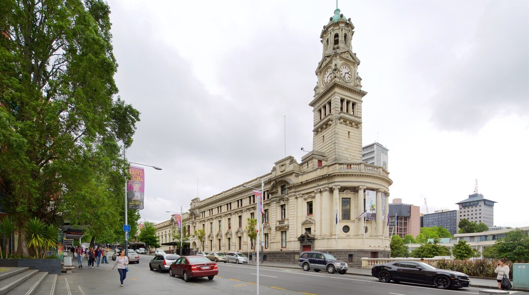 Auckland Town Hall showing heritage architecture and an administrative buidling