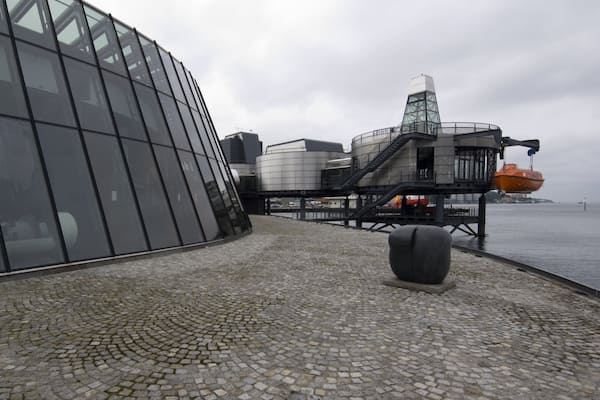 Norwegian Petroleum Museum showing modern architecture