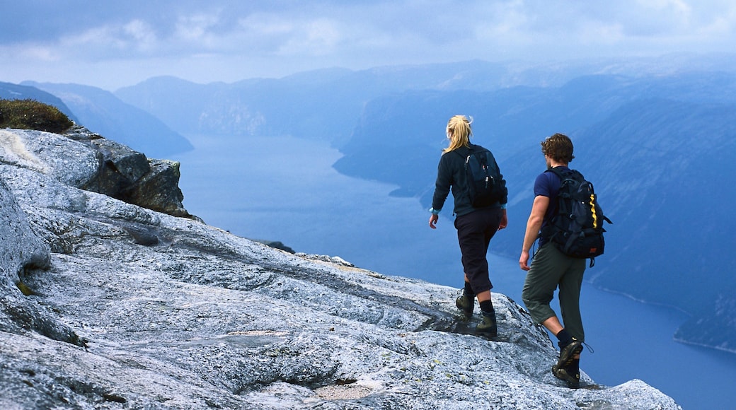 Kjerag featuring landscape views, hiking or walking and mountains