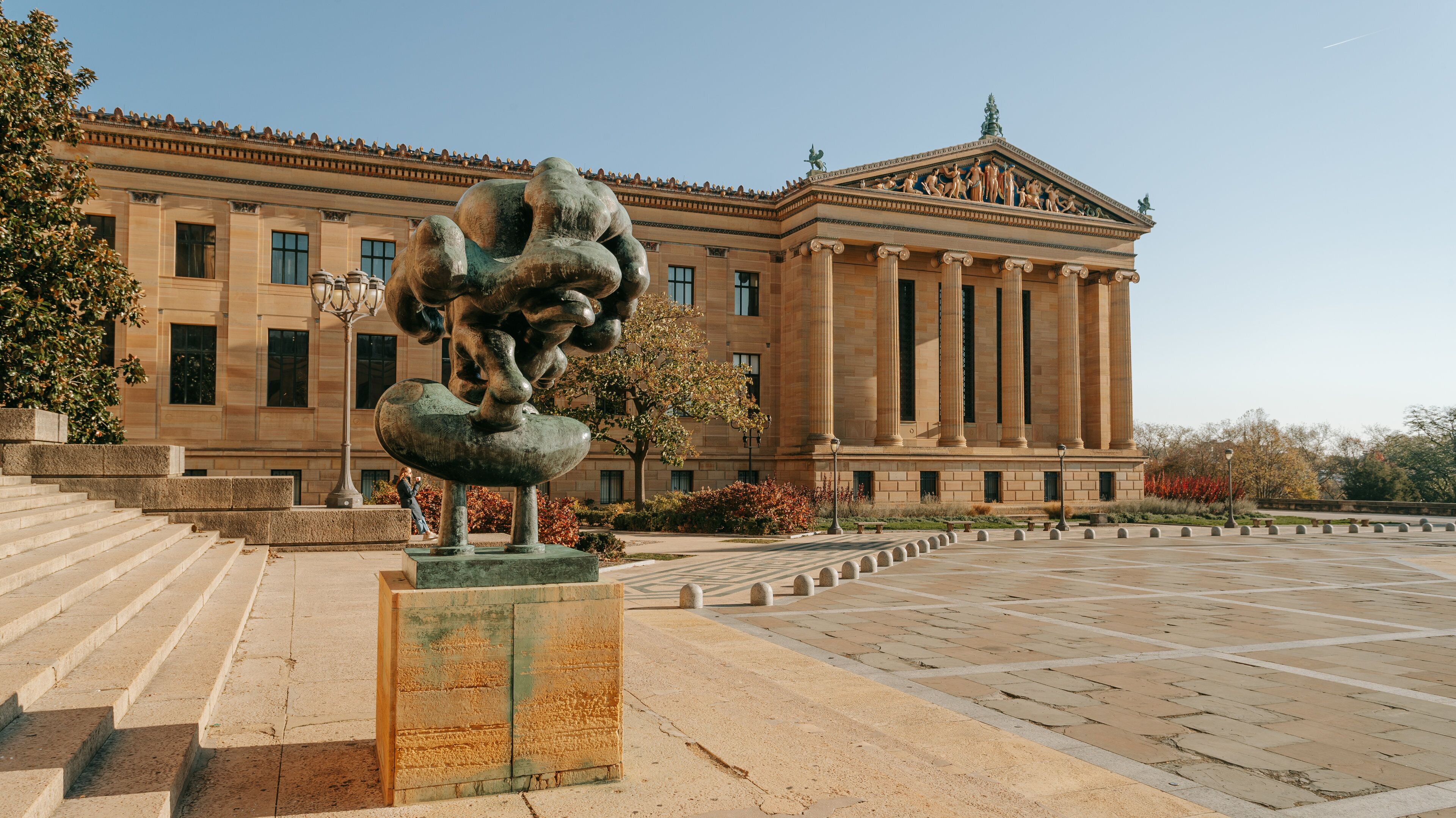 Philbrook Museum of Art featuring heritage architecture, outdoor art and a square or plaza