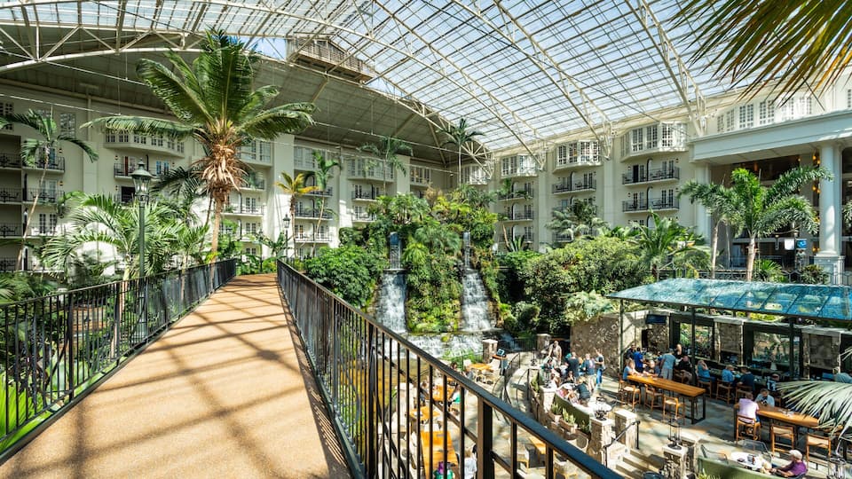 Opryland Hotel Gardens which includes a garden and interior views