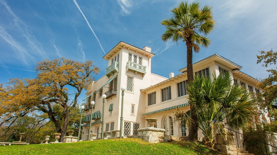 Austin Museum of Art - Laguna Gloria