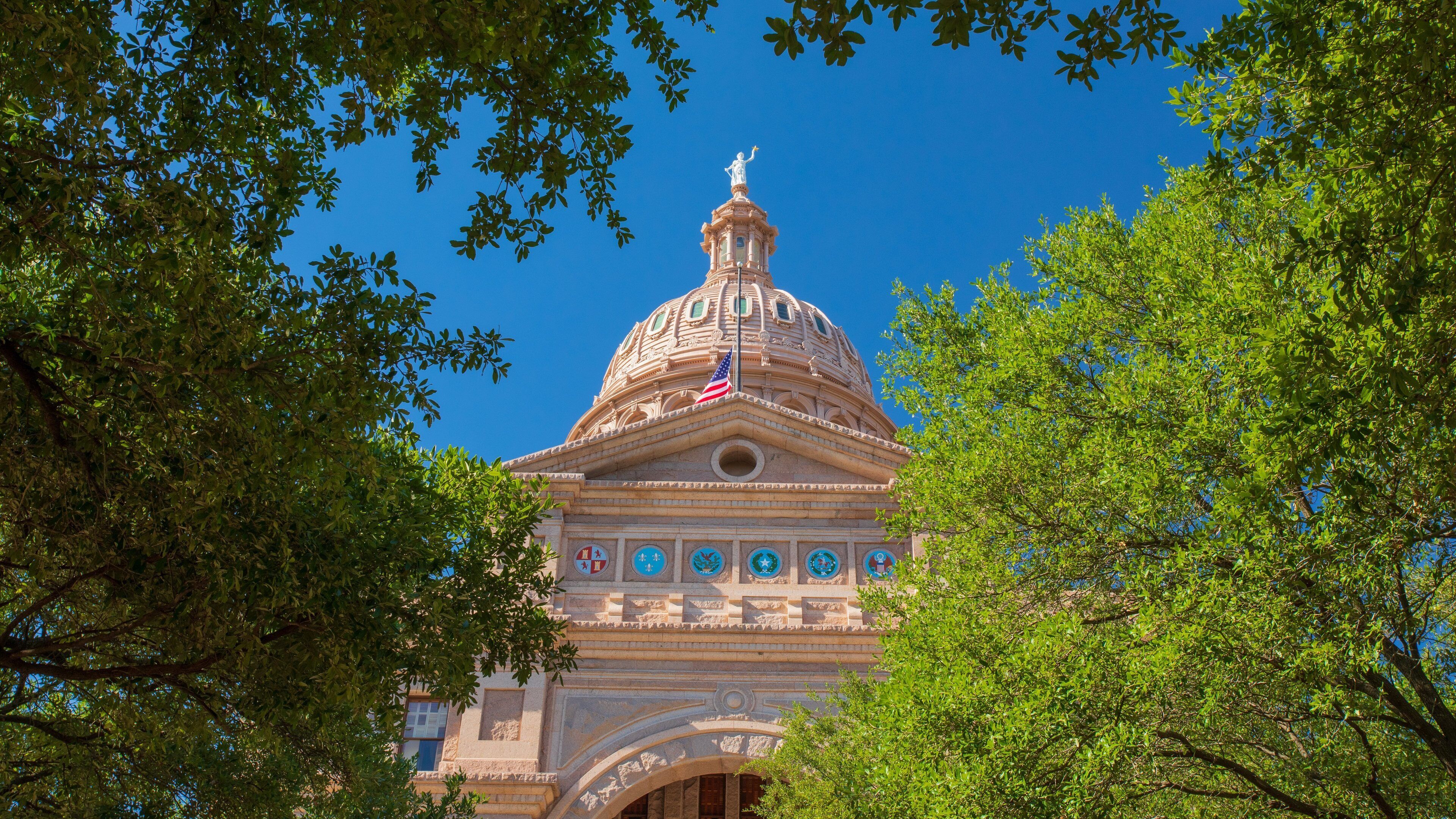 Texas State Capitol which includes an administrative buidling and heritage architecture