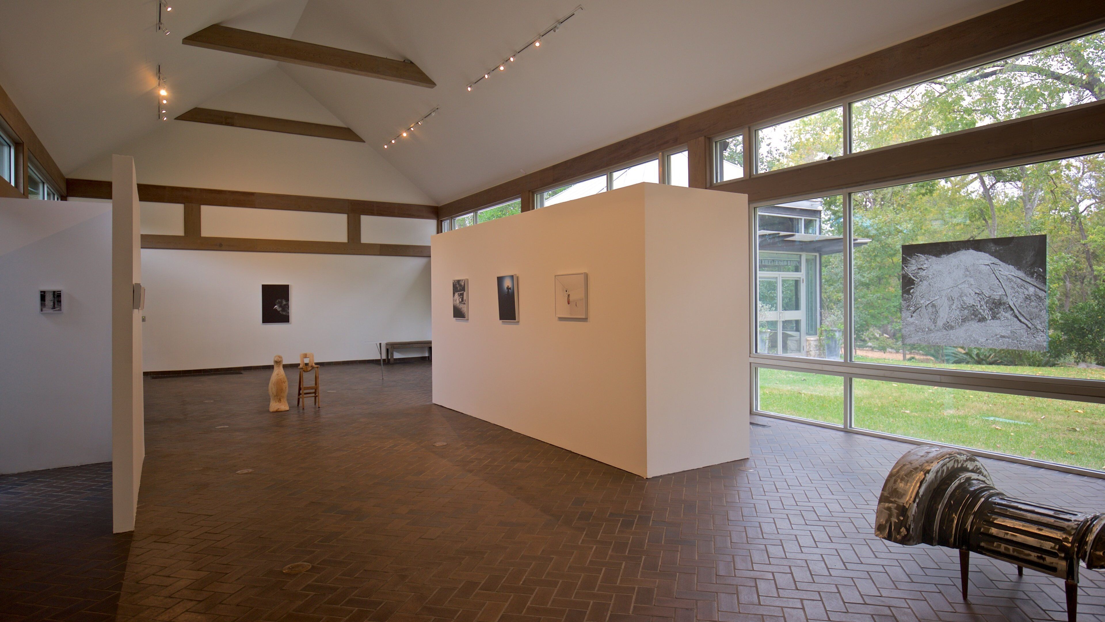 Umlauf Sculpture Garden and Museum which includes art and interior views