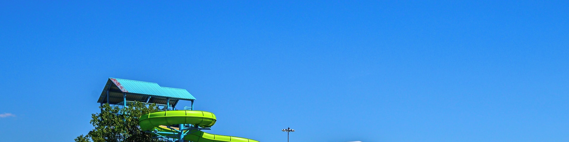 Dallas_SixFlagsHurricaneHarbor_6081115-3