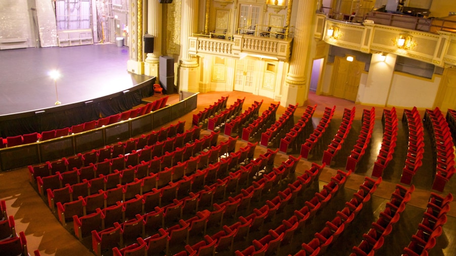 Majestic Theater fasiliteter samt teater og innendørs
