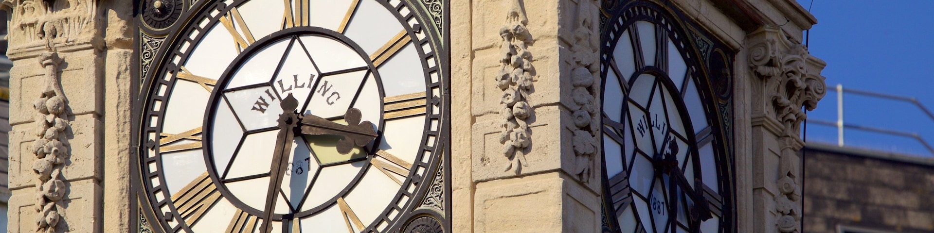 Brighton Clock Tower ofreciendo elementos patrimoniales