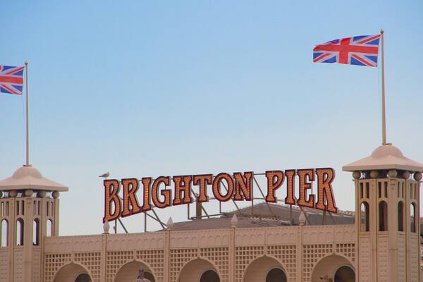 Brighton Pier which includes signage