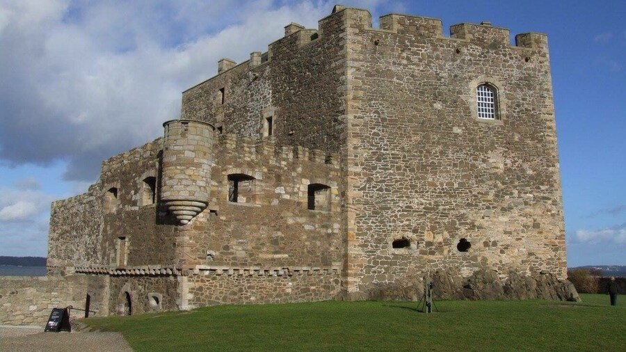 Blackness castle