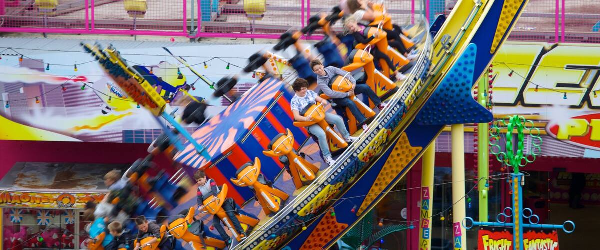 Adventure Island showing rides