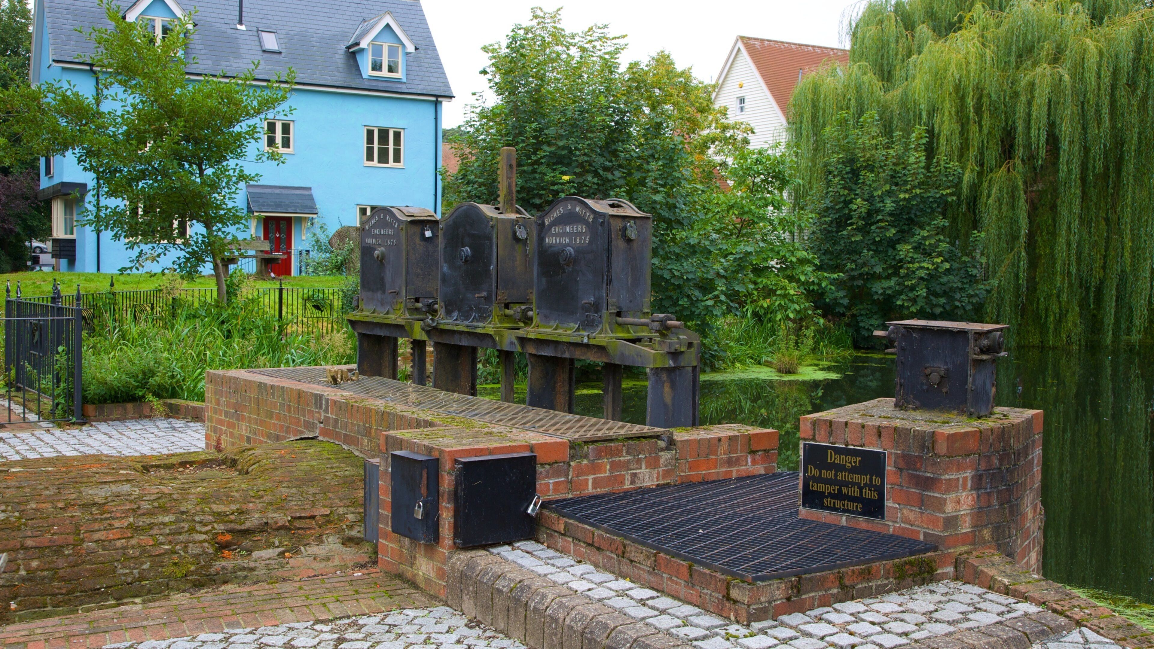 コルチェスター城公園 どの含み 庭園 と 家屋
