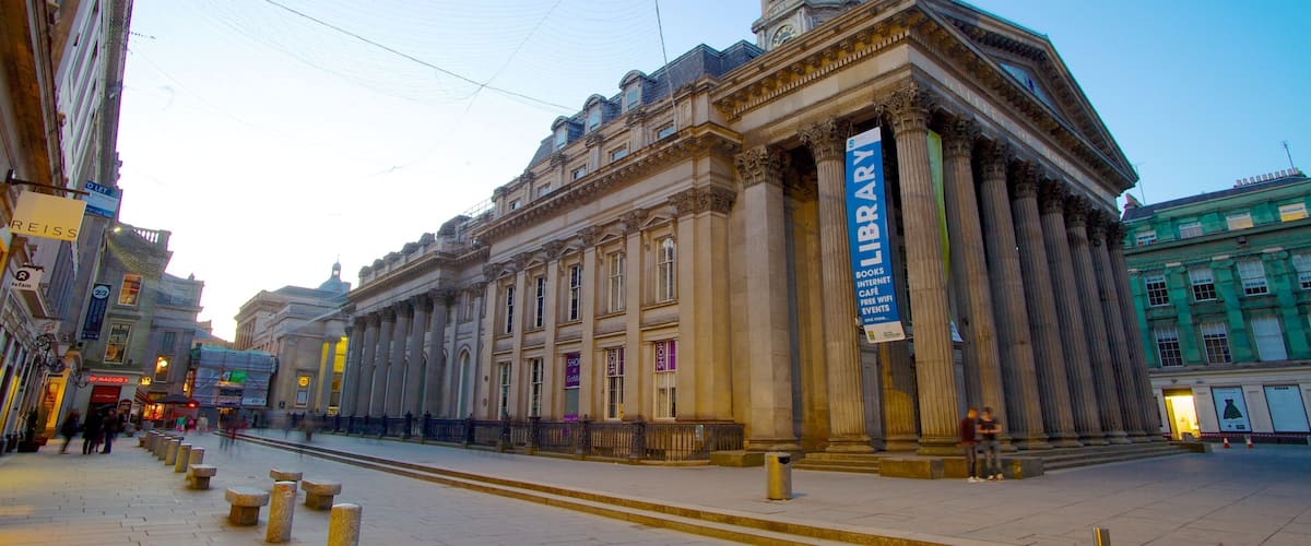 Gallery of Modern Art featuring a city and street scenes