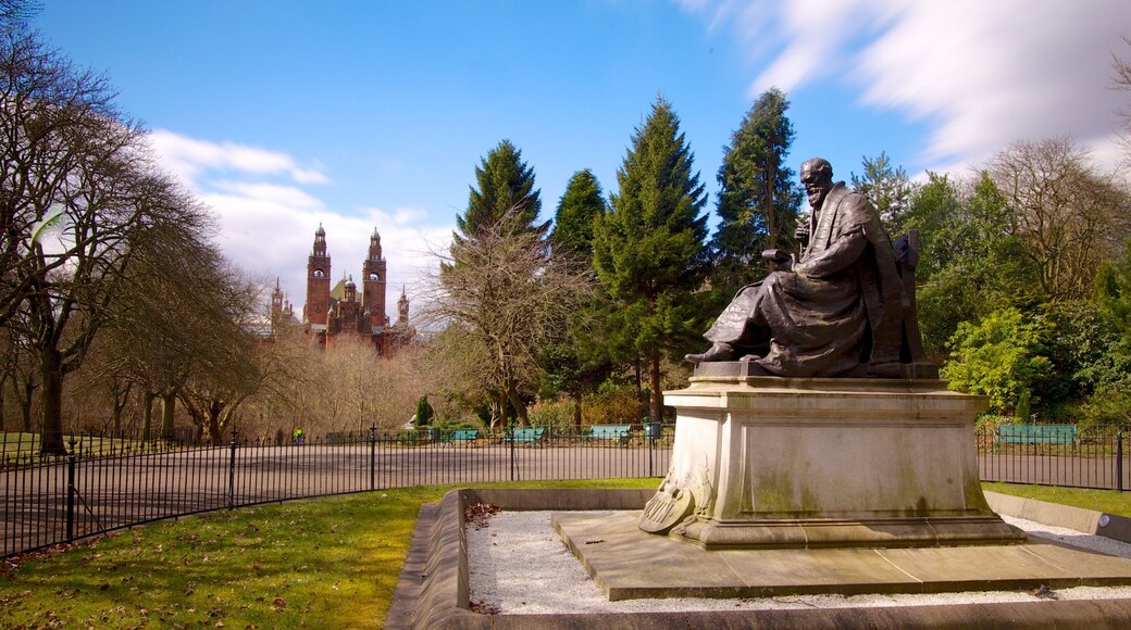 Kelvingrove Art Gallery and Museum fasiliteter samt statue eller skulptur, kunst og hage
