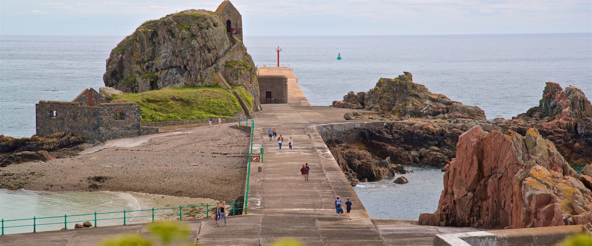 Elizabeth Castle showing general coastal views and rocky coastline