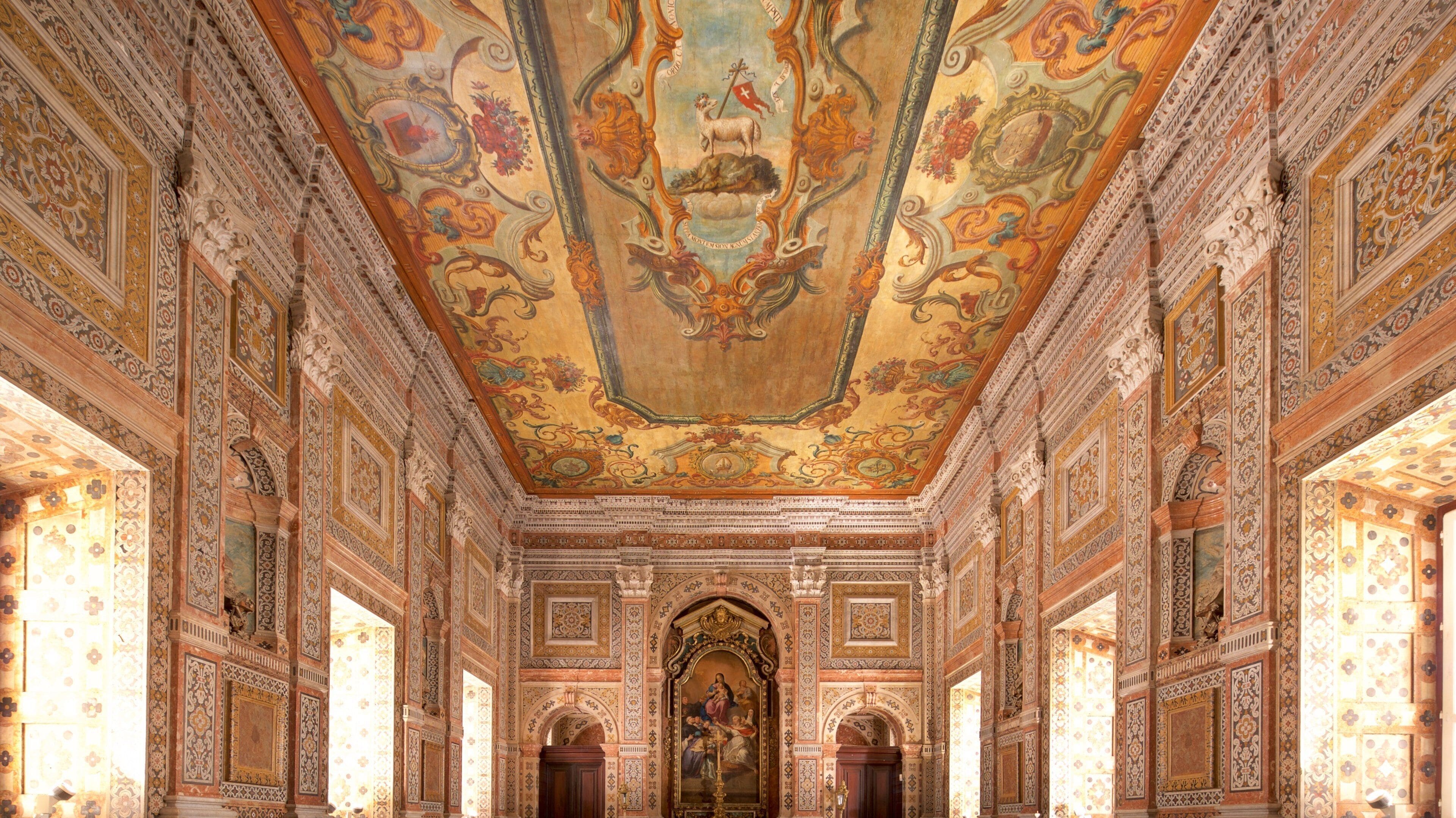 聖文森特德福拉修道院 设有 內部景觀, 藝術 和 傳統元素