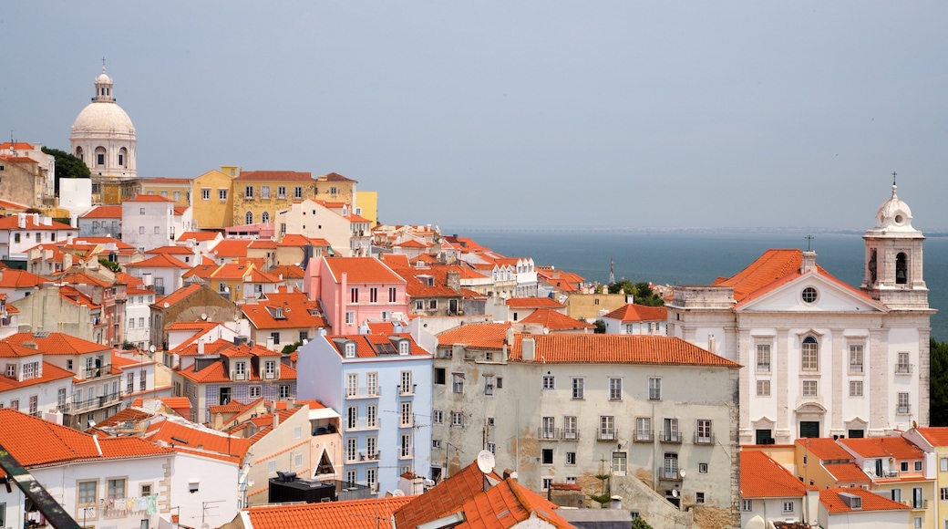 Miradouro de Santa Luzia which includes a coastal town, a city and heritage elements