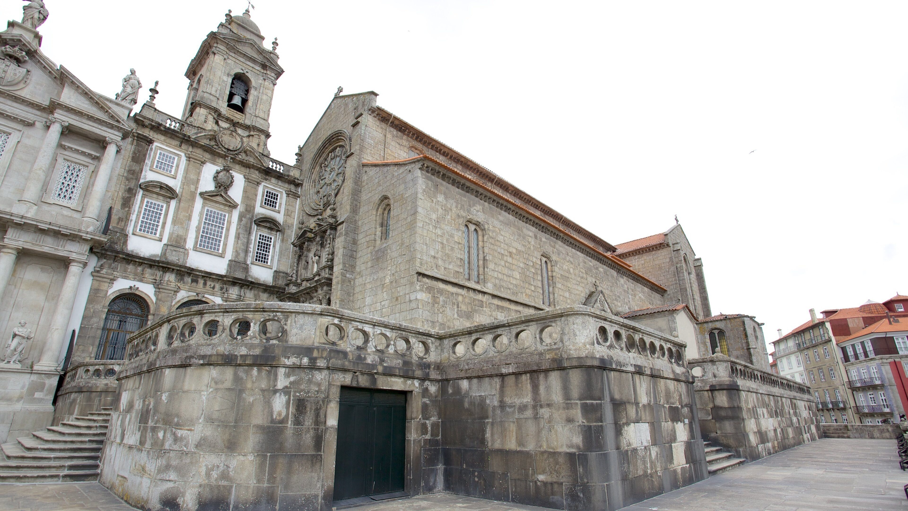 Iglesia de Sao Francisco que incluye aspectos religiosos, una iglesia o catedral y patrimonio de arquitectura