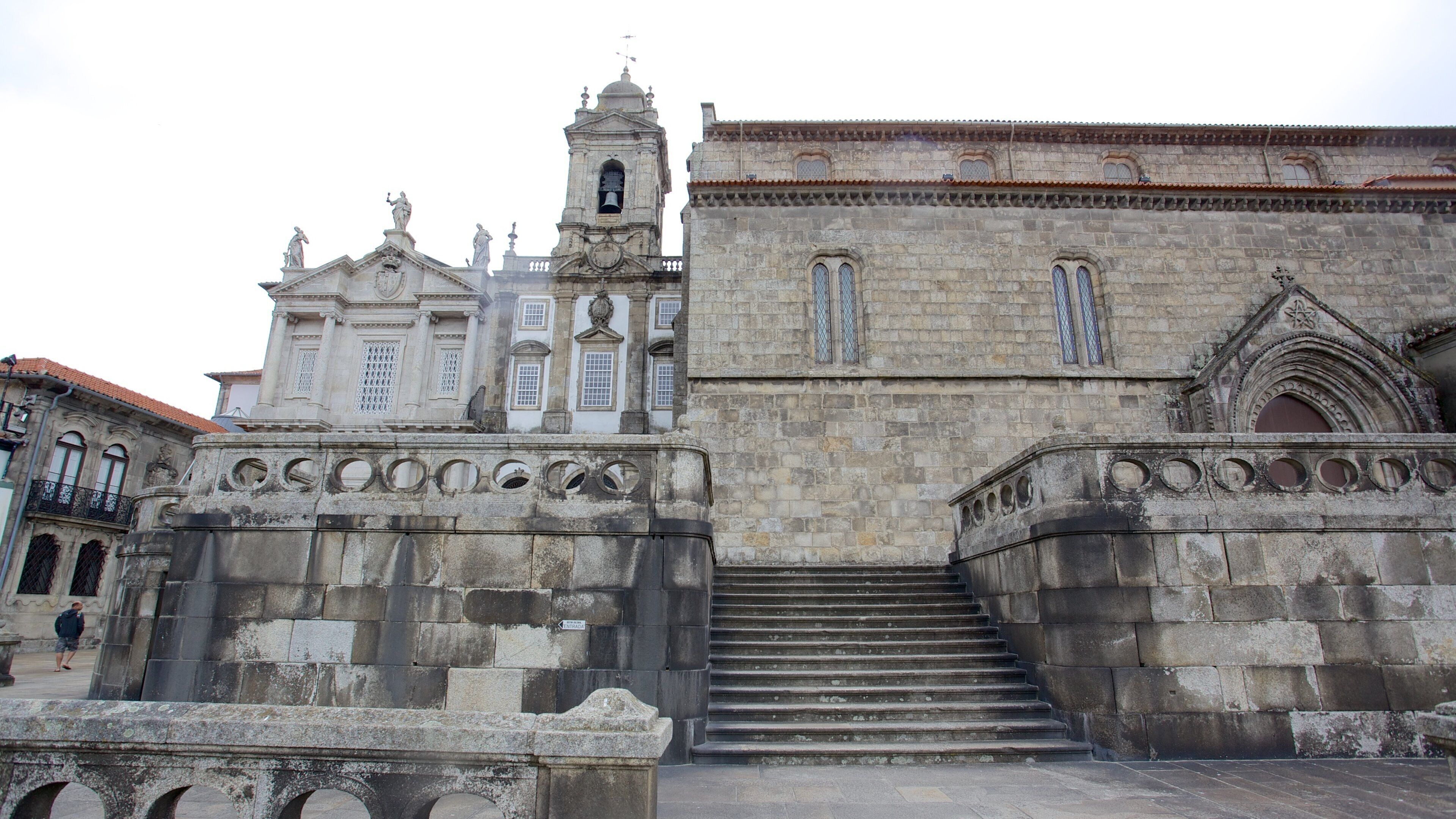 Iglesia de Sao Francisco mostrando una iglesia o catedral, arquitectura patrimonial y aspectos religiosos
