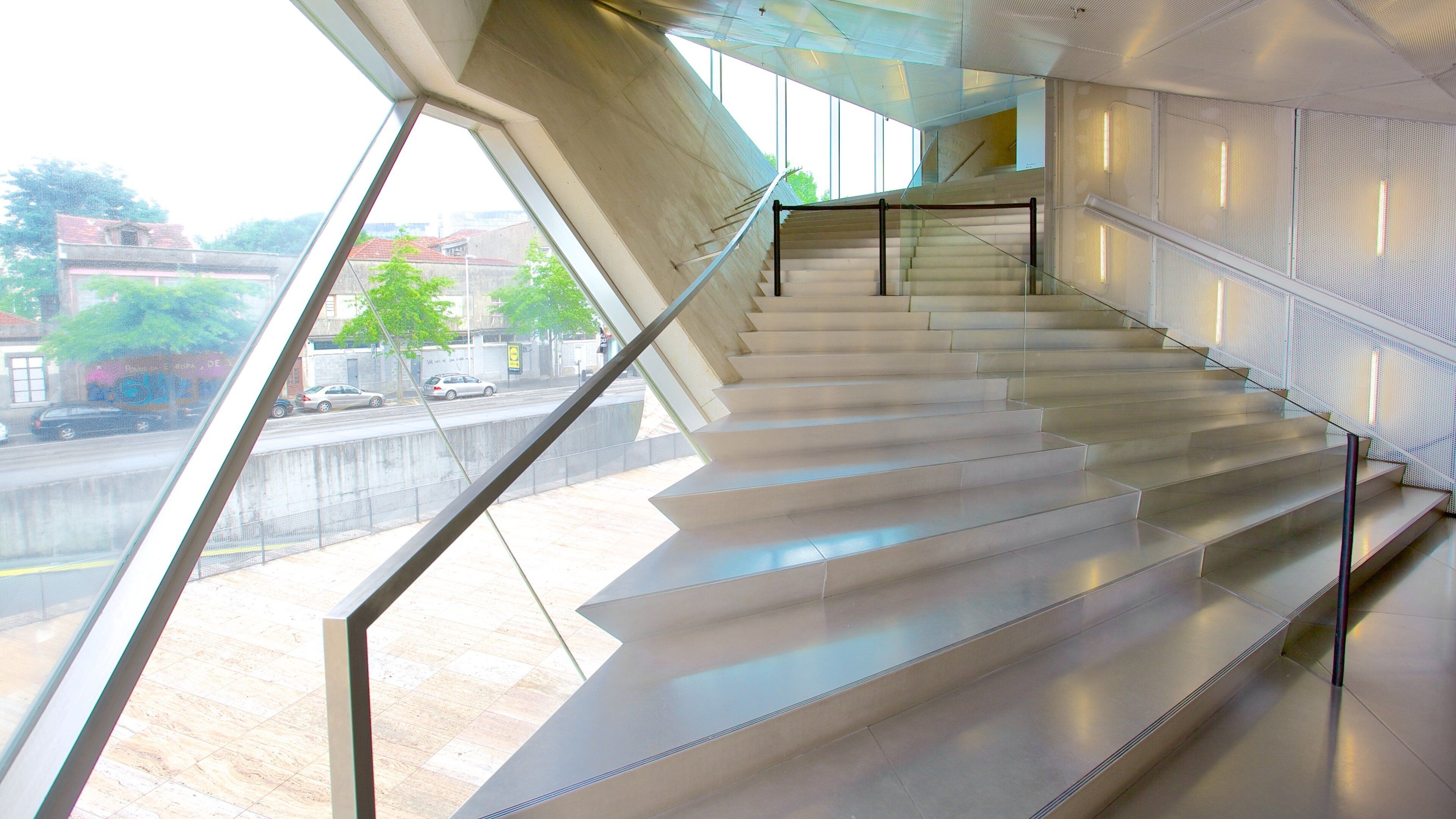 Casa da Musica showing modern architecture and interior views