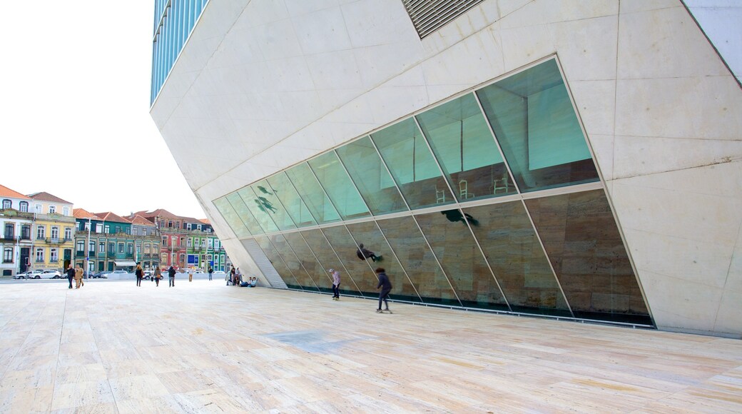 Casa da Musica which includes street scenes