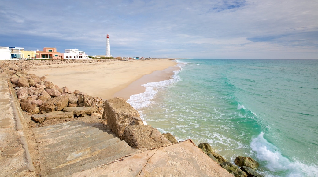 Faro Island Beach which includes general coastal views and a beach