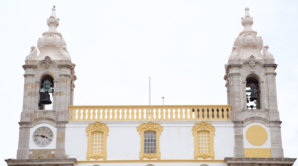 Carmo Church featuring heritage elements