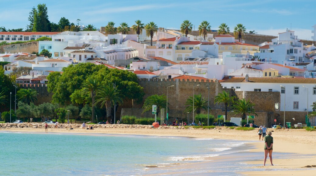 メイア プライア ビーチ どの含み 海岸沿いの町, 砂浜 と 海岸線の眺め