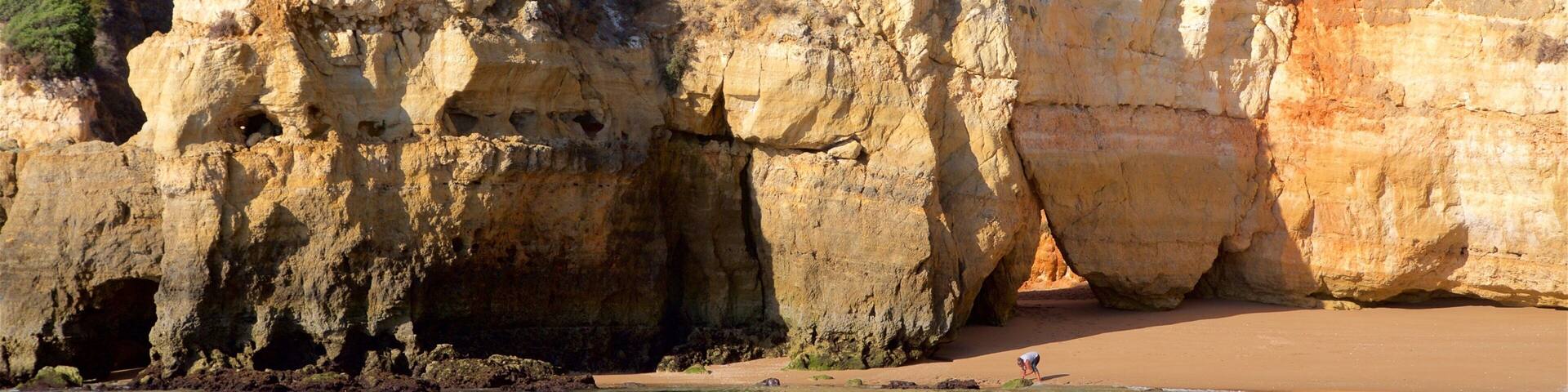 Batata Beach showing a beach, rocky coastline and general coastal views