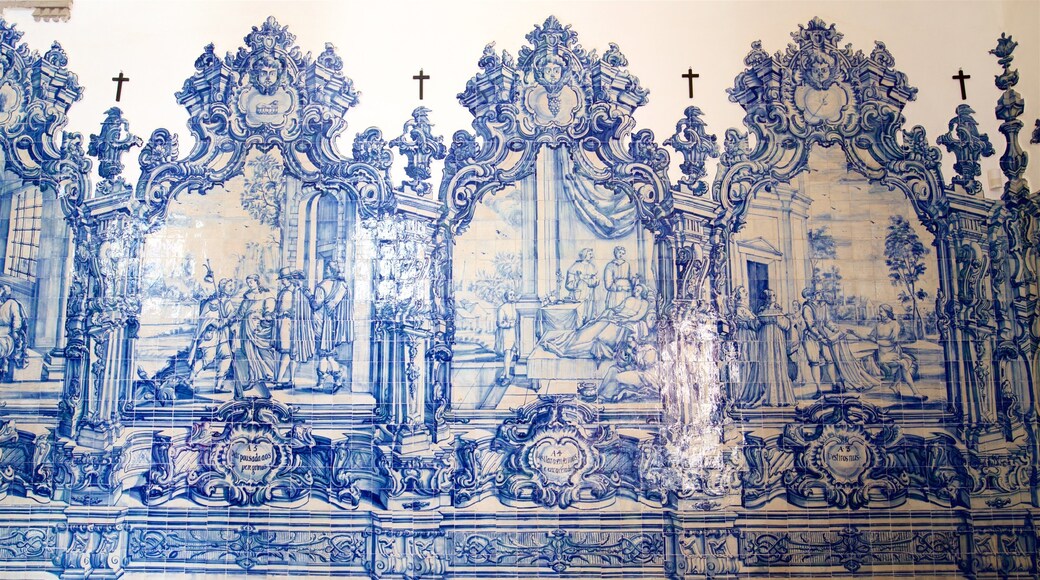 Misericordia Church which includes religious elements