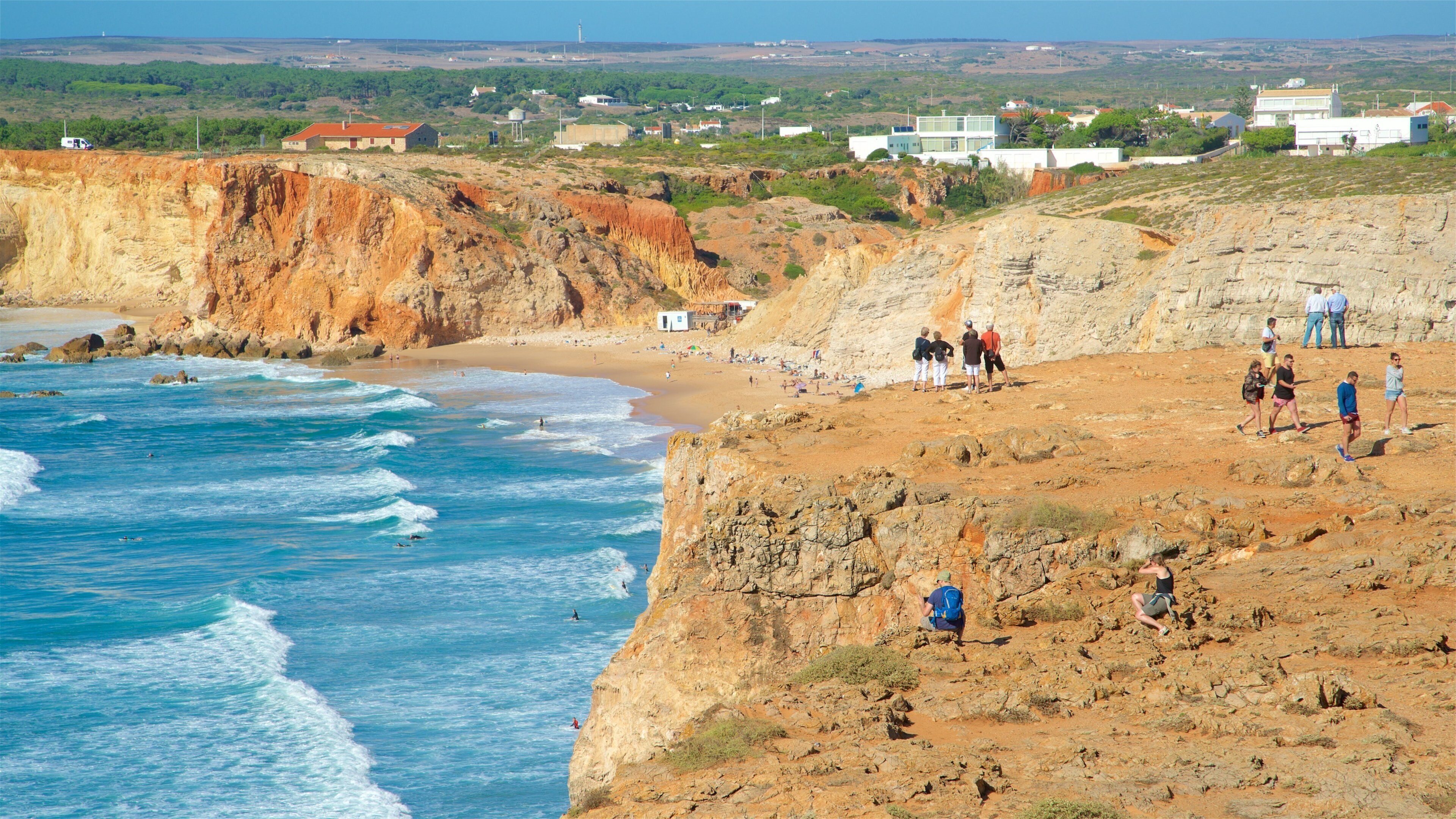 Sagres Fortress showing tranquil scenes, general coastal views and rugged coastline