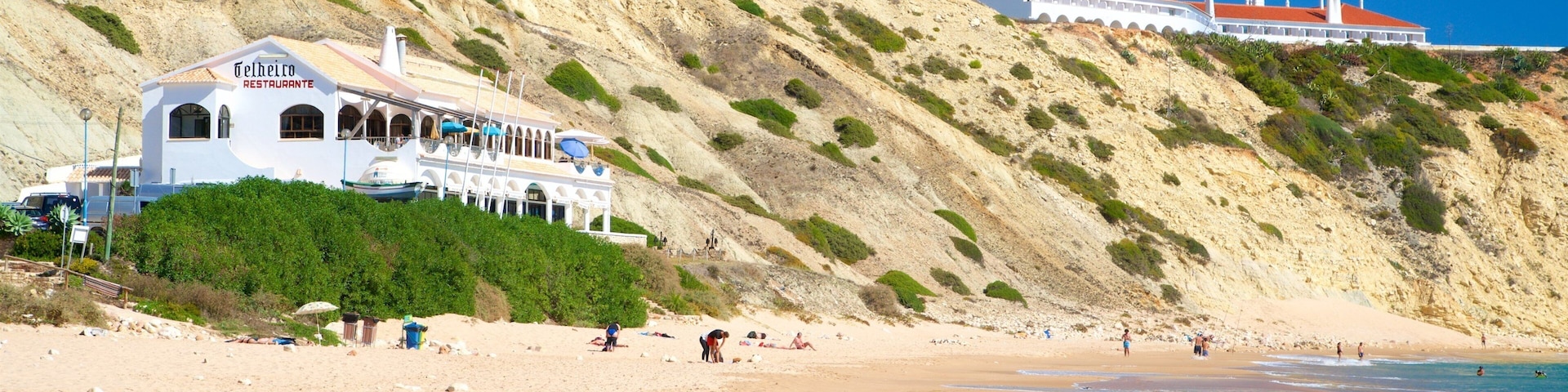 Mareta Beach which includes a sandy beach and general coastal views