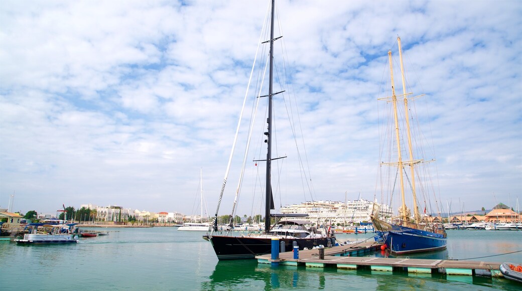 Vilamoura Marina which includes a bay or harbor