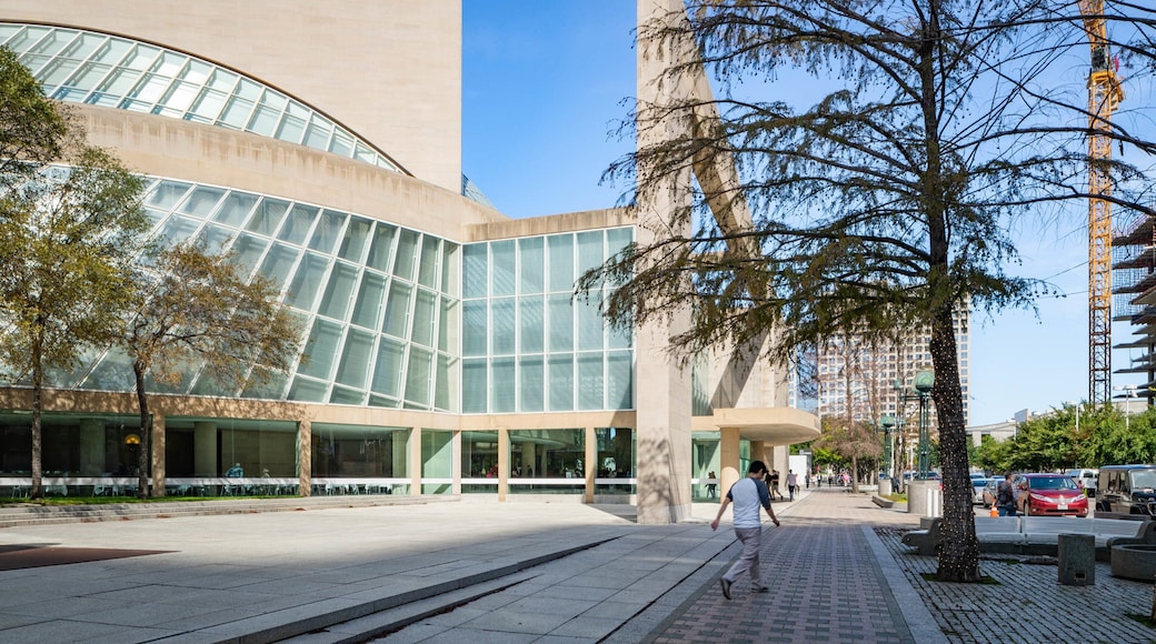 Morton H. Meyerson Symphony Center