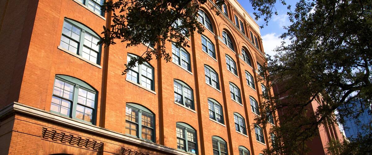 Museo del Sexto Piso que incluye una ciudad