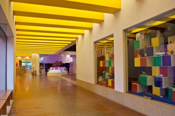 Fort Worth Museum of Science and History som visar interiörer