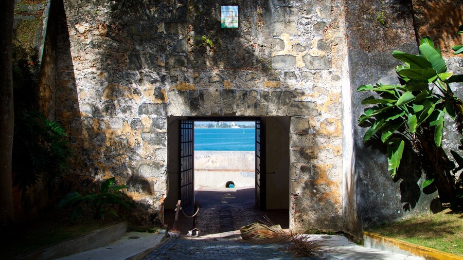 San Juan Gate which includes general coastal views and heritage elements