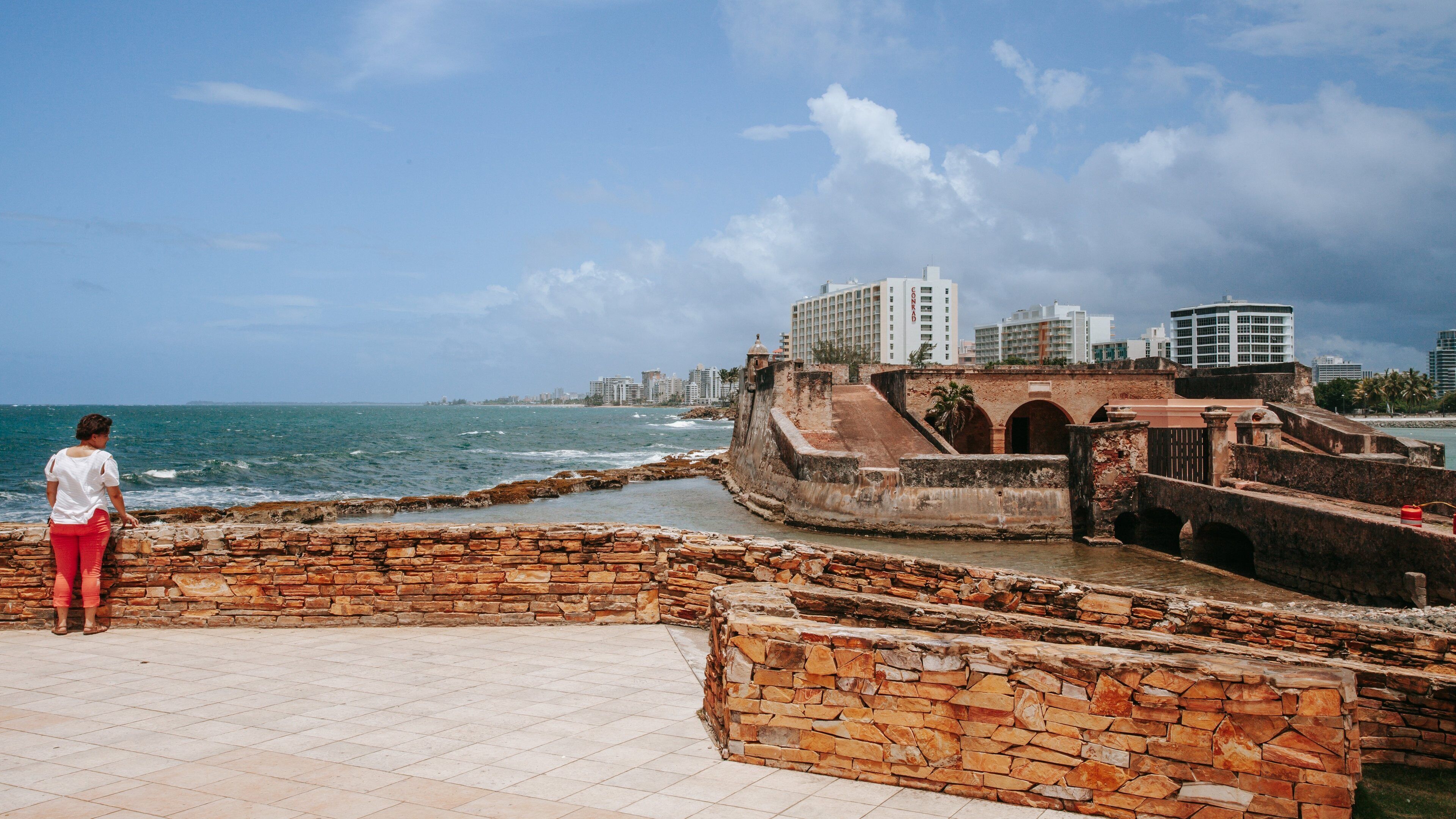 Fort San Jeronimo which includes a coastal town as well as an individual femail