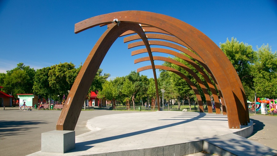 Tineretului Park featuring modern architecture and a garden