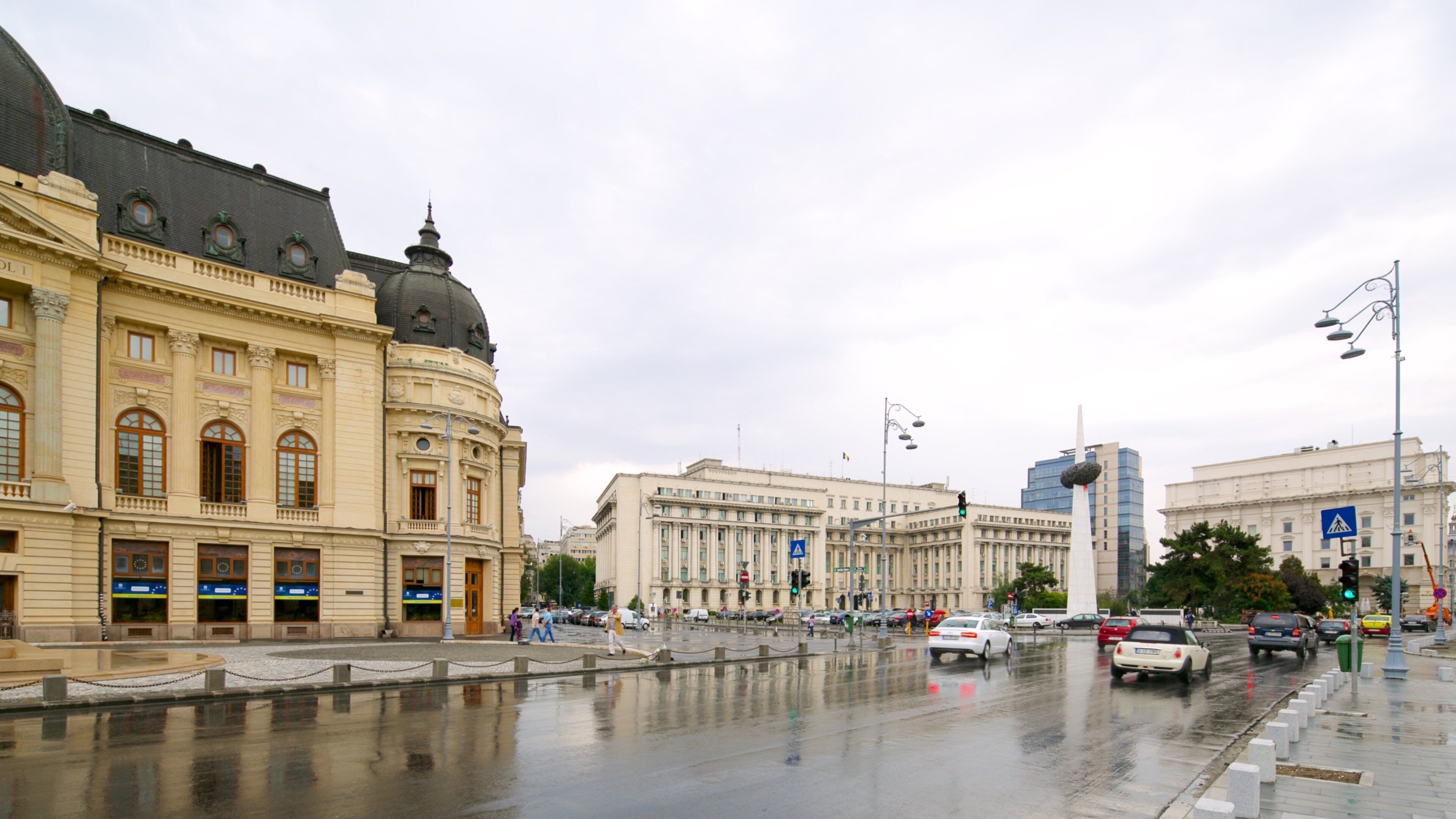 Bucharest featuring heritage architecture, a city and street scenes
