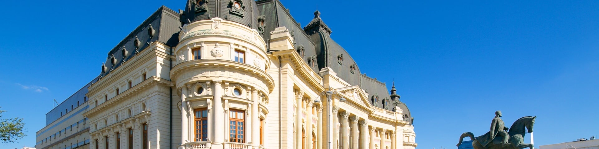 Bucharest showing heritage architecture, a city and a statue or sculpture