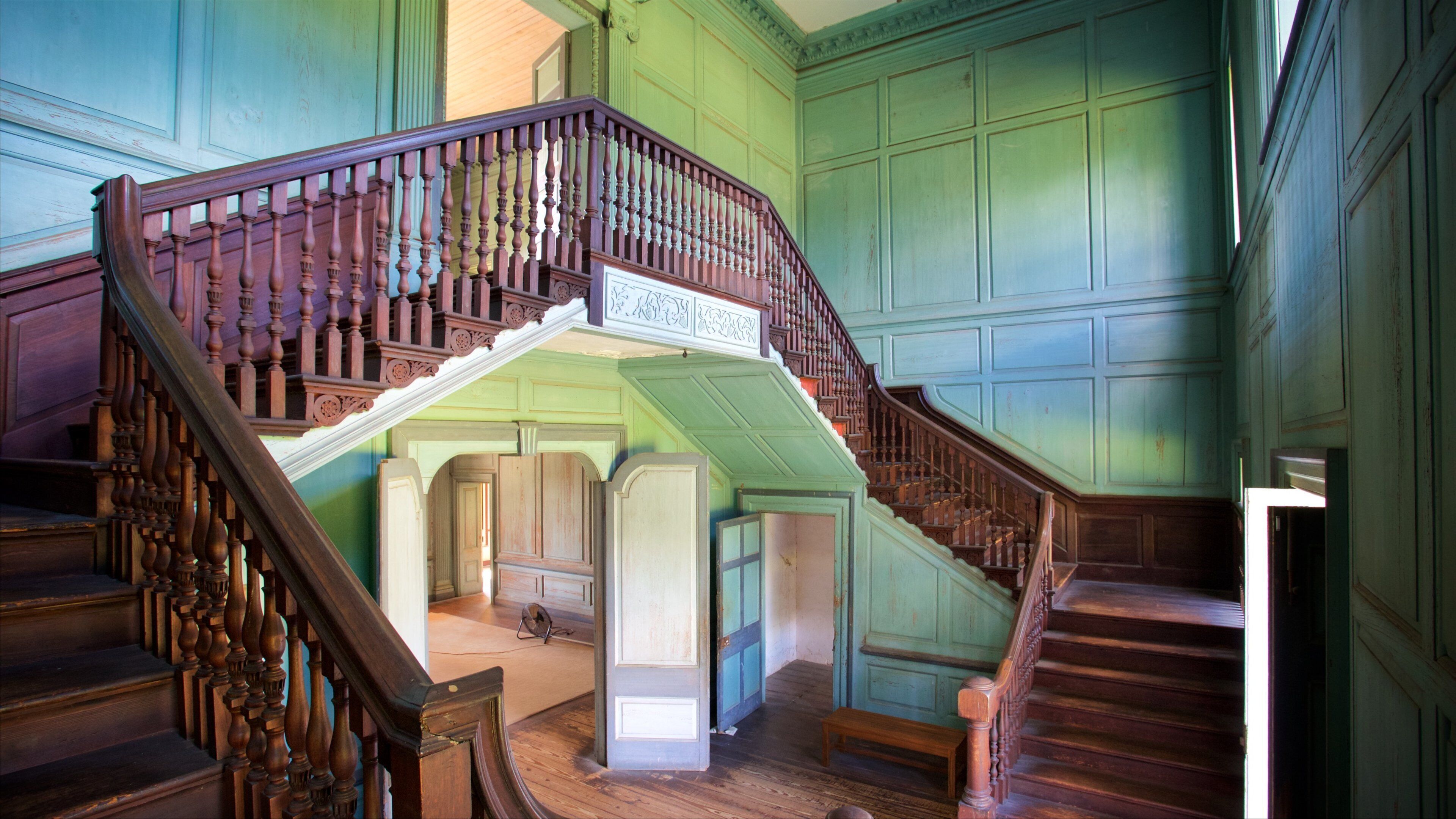 ドレートン ホール