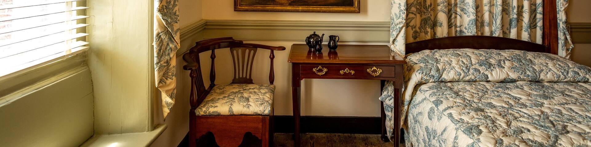 Heyward-Washington House showing interior views, a house and heritage elements
