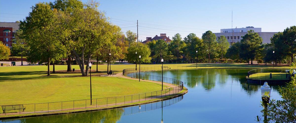 Finlay Park featuring a garden and a lake or waterhole