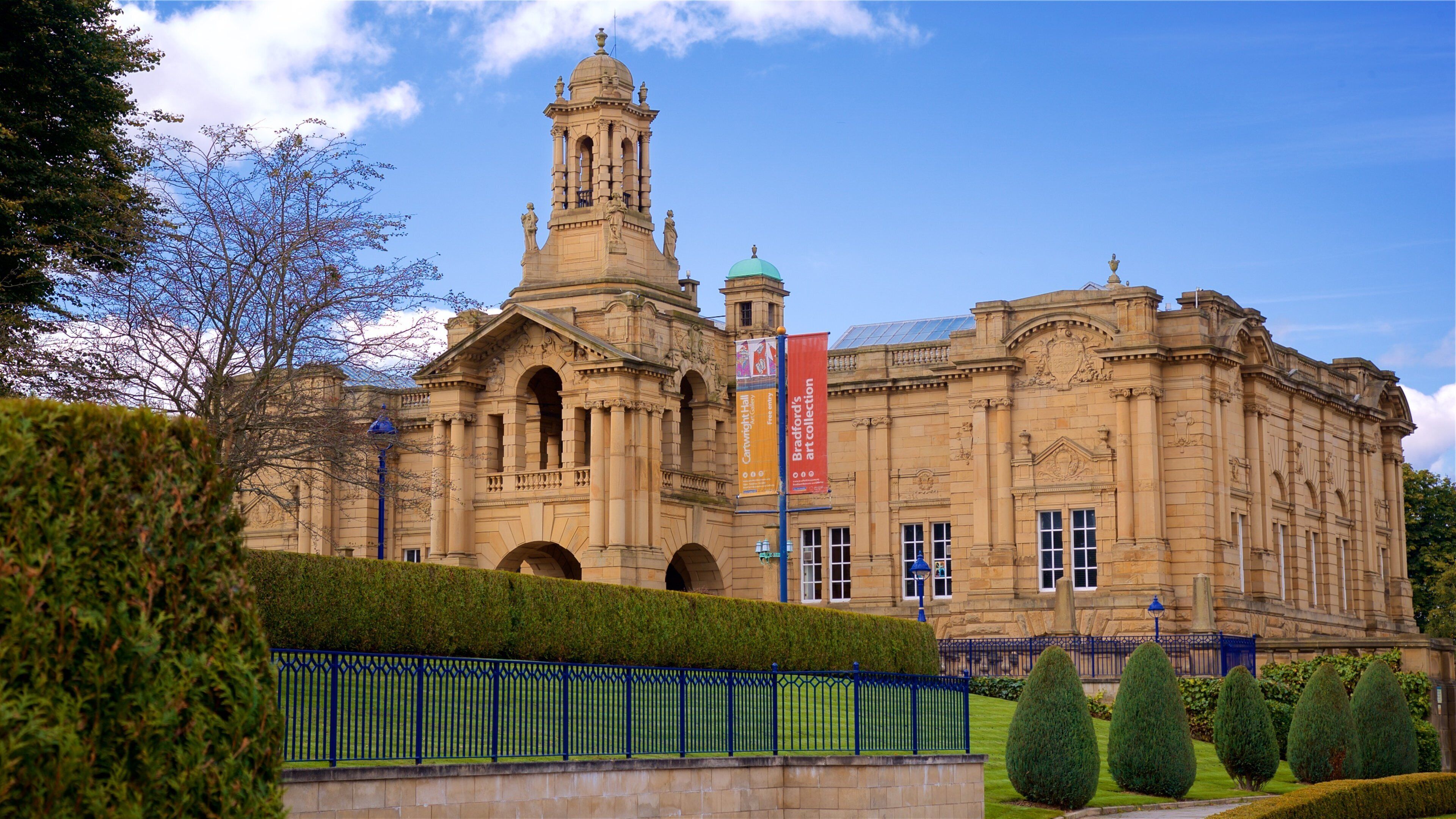 Cartwright Hall Art Gallery featuring heritage architecture