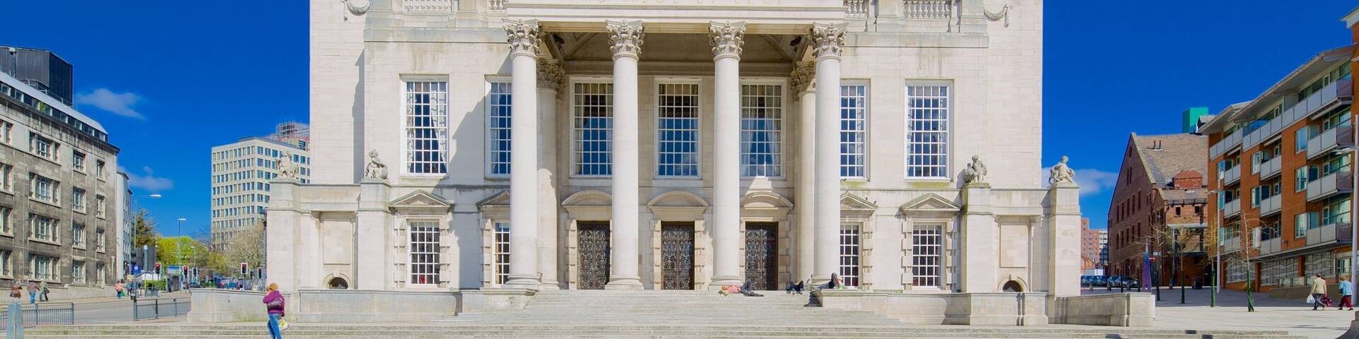 Millennium Square showing heritage architecture and street scenes
