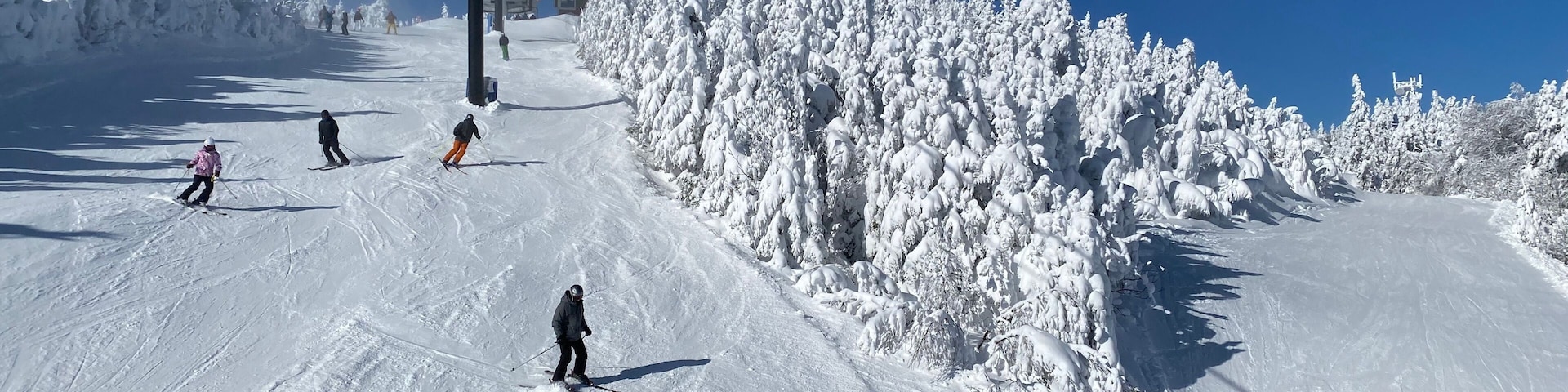Beautiful day at Okemo mountain with fresh snow and panoramic vews in Vermont USA