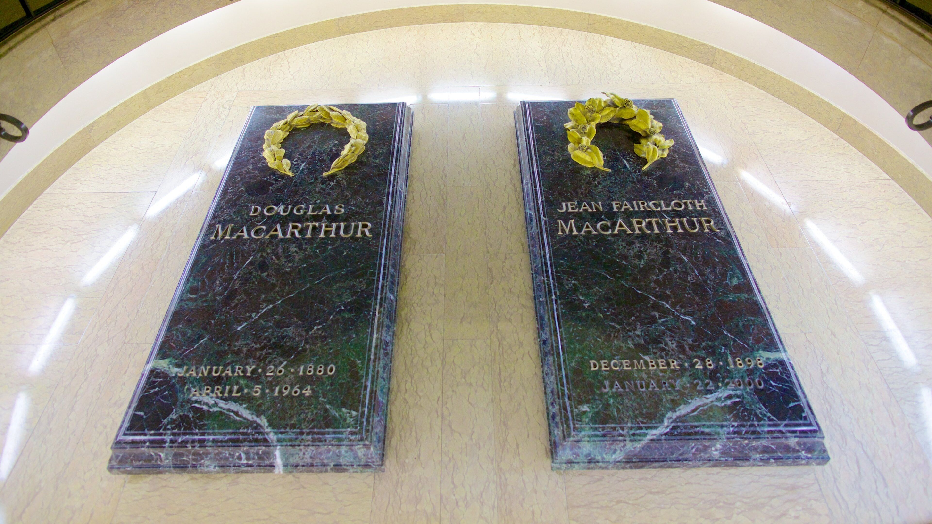 Douglas MacArthur Memorial