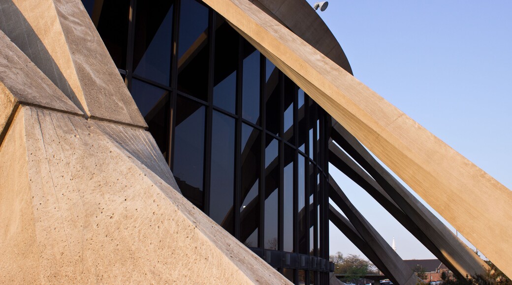 Pillars of Norfolk Scope arena, Norfolk, Va., Shutterstock ID 483451687, Purchase Order: Wave 0 First Batch, Order Number: , Client/Licensee: Hotels.com / BEX, Other: Mixed Budget