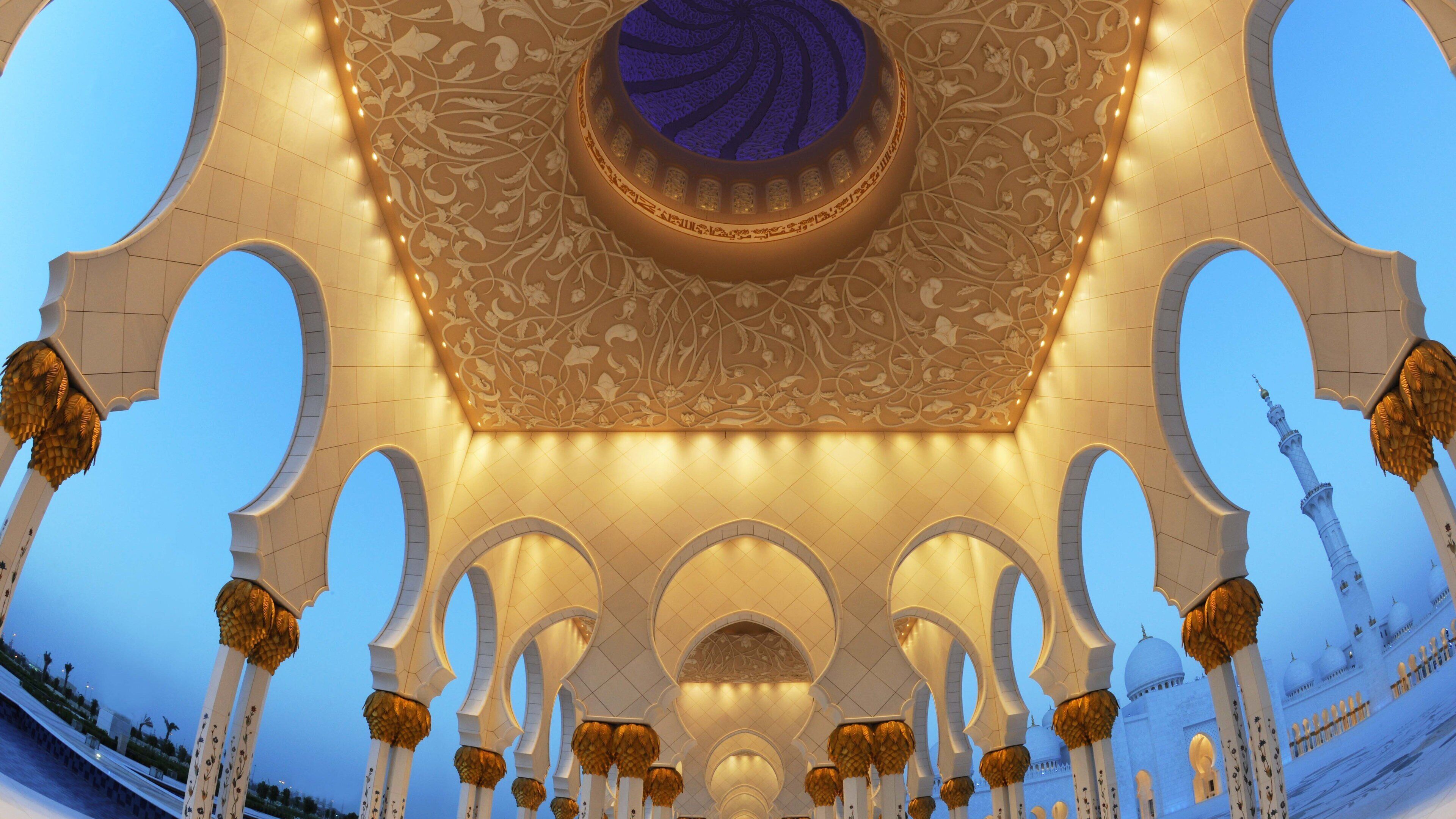 Sheikh Zayed Grand Mosque