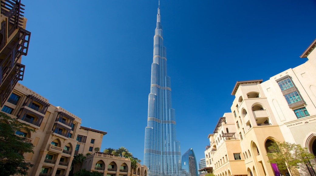 Burj Khalifa which includes a skyscraper, city views and modern architecture